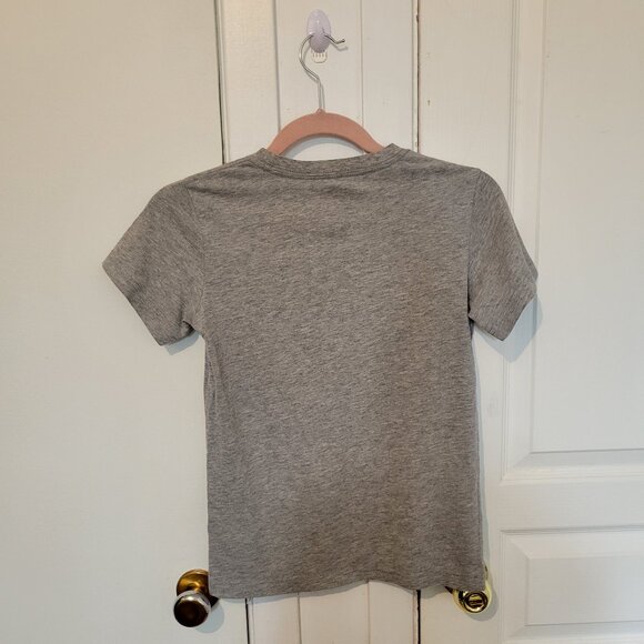 Levi’s Camo Logo Graphic T-Shirt Youth L (10–12) – Fits Women’s XS/S Baby Tee - Picture 3 of 3